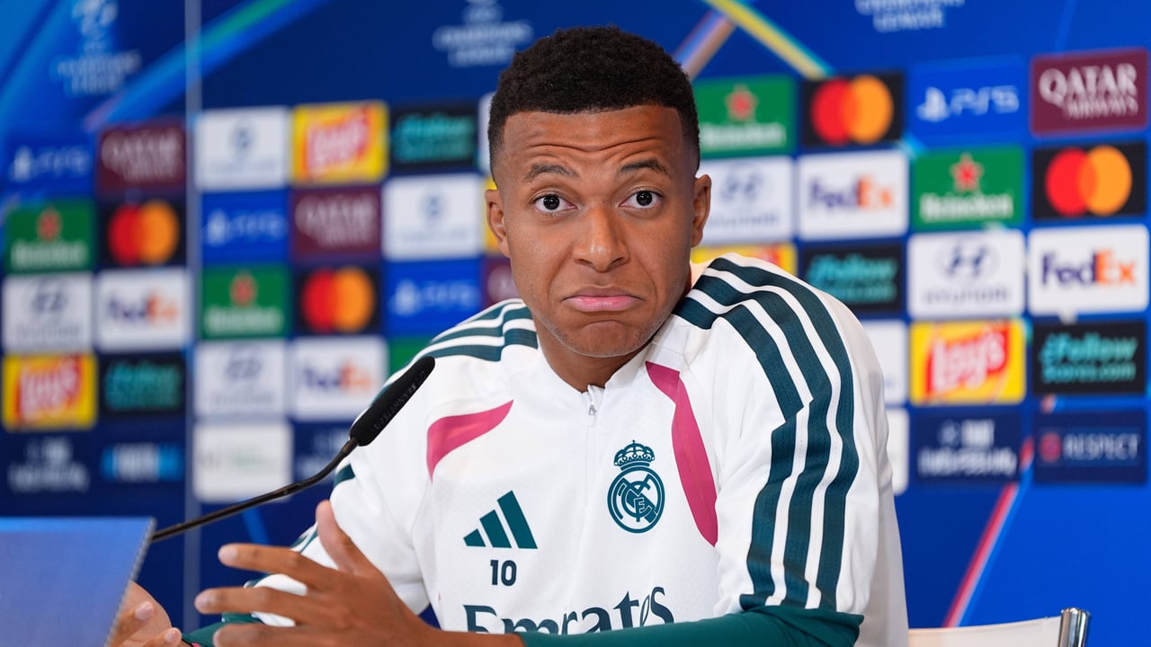 Enfado de Mbappé al ser comparado con Raphinha y Dembélé: "Hago cosas que otros no"