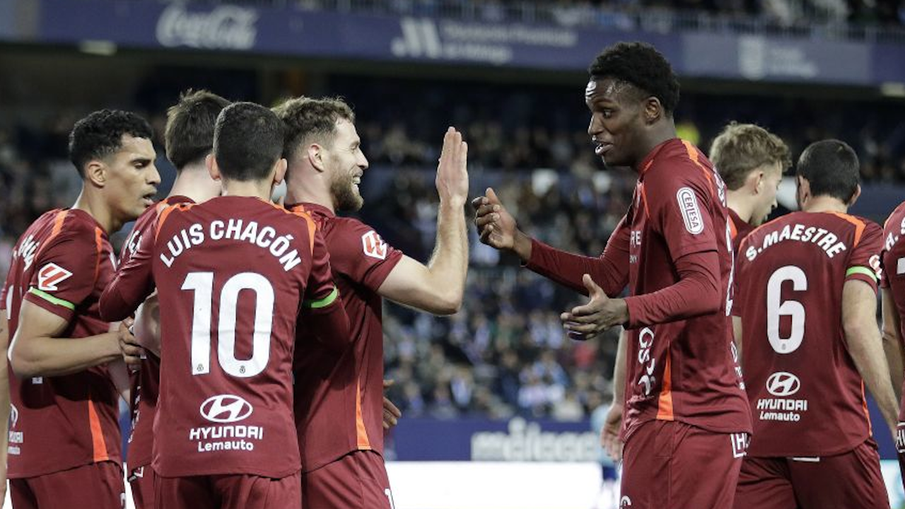 La Cultural Leonesa explota tras la polémica ante el Málaga y exige "respeto" ante un "trato desigual"