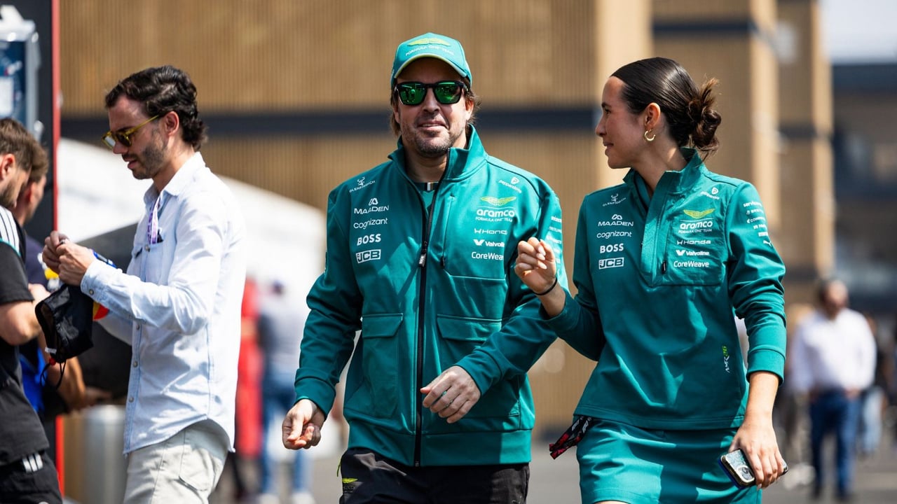 Fernando Alonso saca todo su optimismo y ensalza hasta... a Honda: "Podría terminar siendo un buen domingo en México"