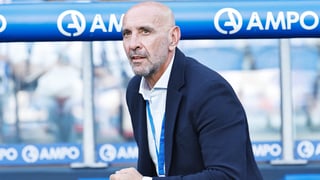 Monchi lanza flores a José Ignacio Navarro a las puertas de su primer cara a cara con el Sevilla