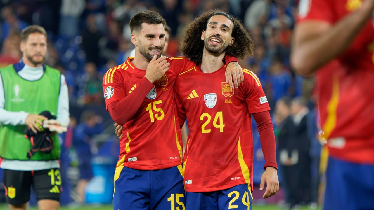 Cucurella habla de su vuelta al Barça