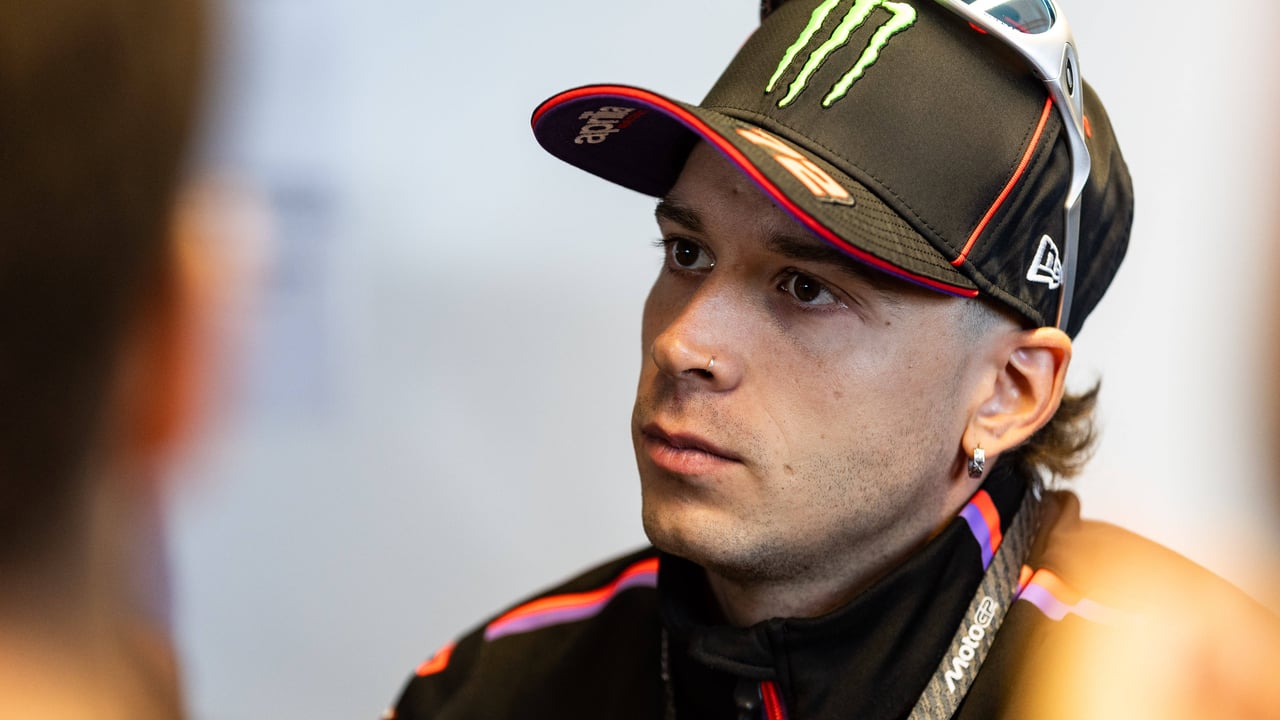 Bezzecchi medita la retirada en el Gran Premio de Alemania de MotoGP