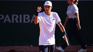 Rafa Jódar está imparable, gana en cinco set y asegura un español en cuartos de Roland Garros