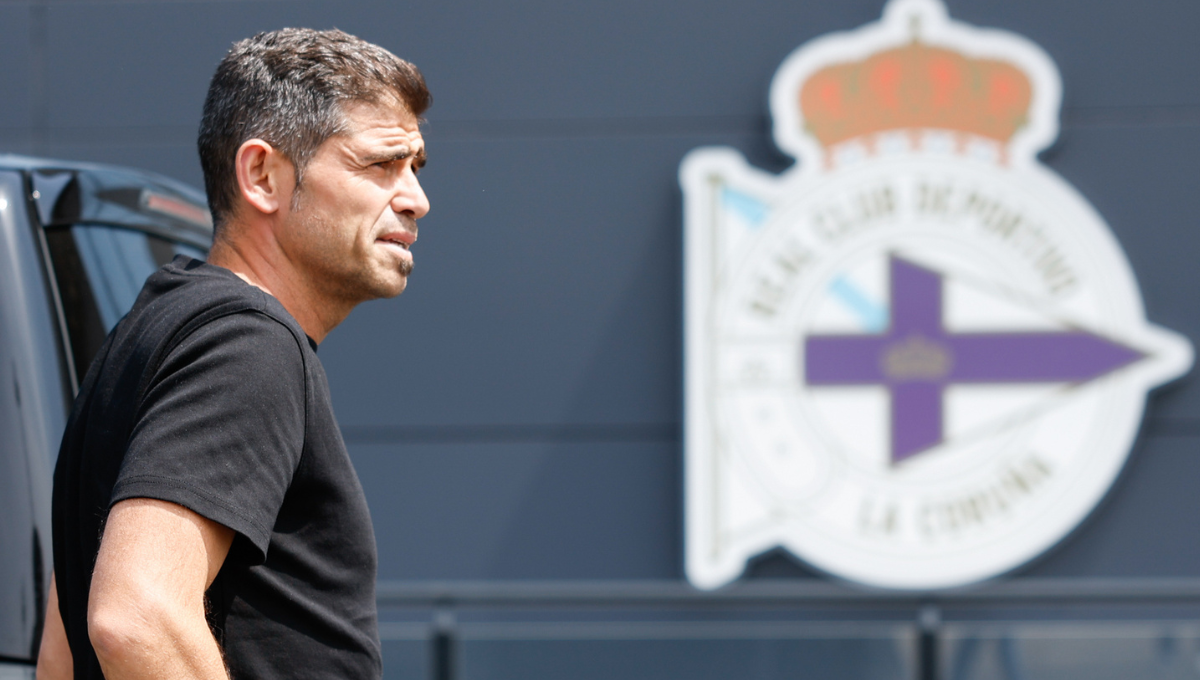 Dilema de Antonio Hidago con la delantera del Deportivo de La Coruña