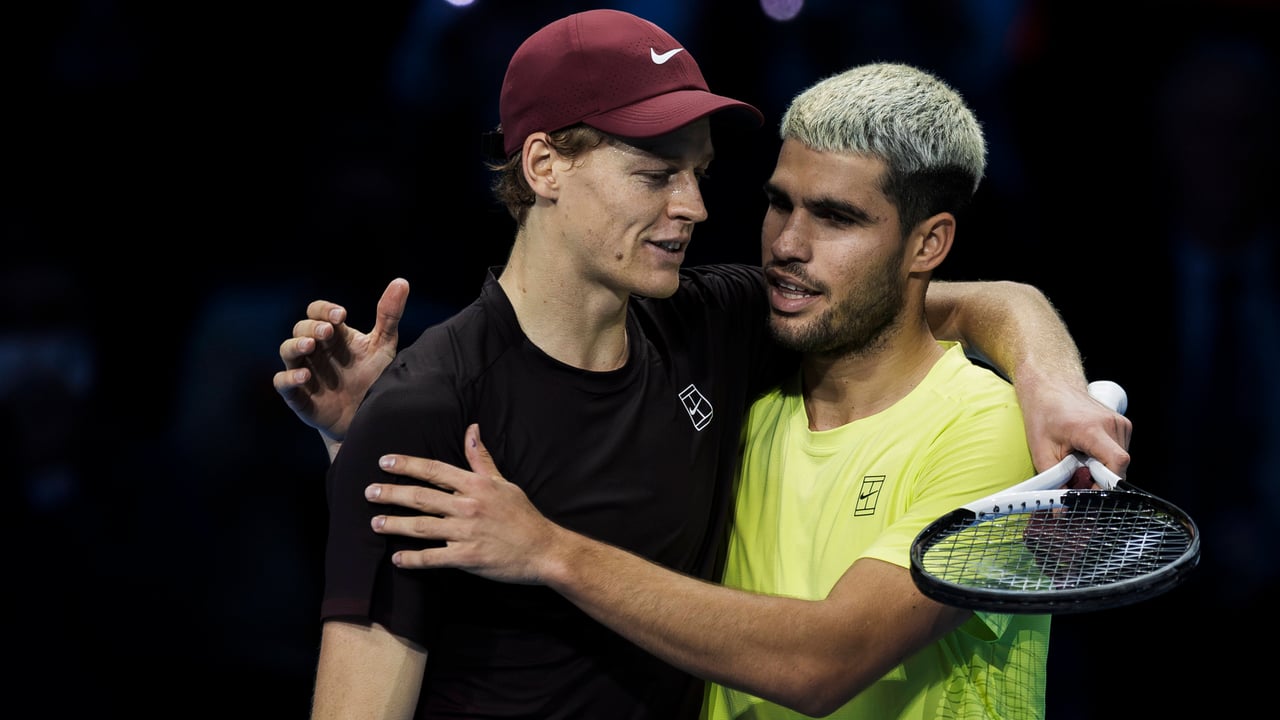 Alcaraz defiende en solitario el número uno ante la amenaza de Sinner en Indian Wells