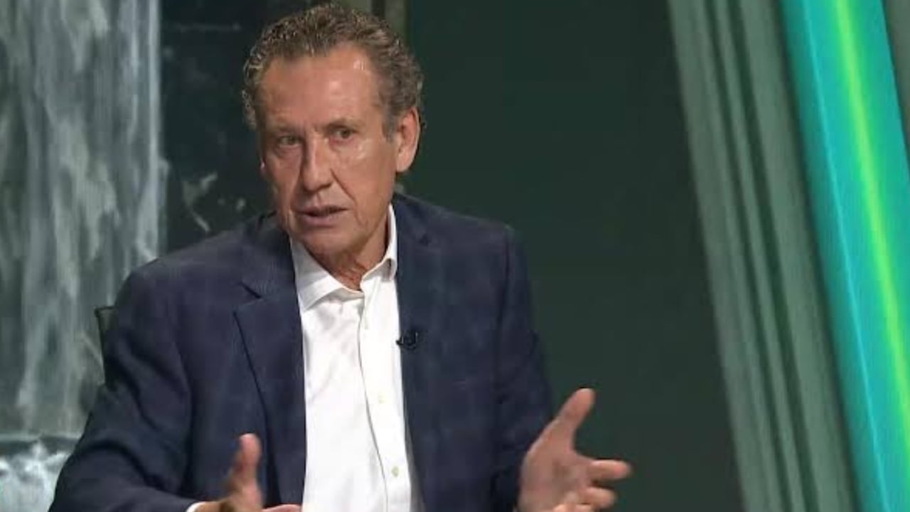 Valdano cuestiona las quejas del Sevilla tras el polémico partido del Bernabéu: "El fútbol ha quedado en un segundo lugar"