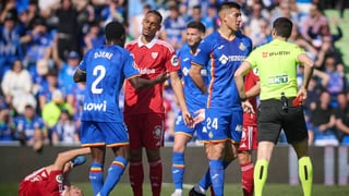 La sanción que ha recibido Djené por su roja directa en el partido contra el Sevilla
