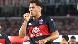 Tigre responde negativamente a la oferta oficial del Sevilla por David Romero