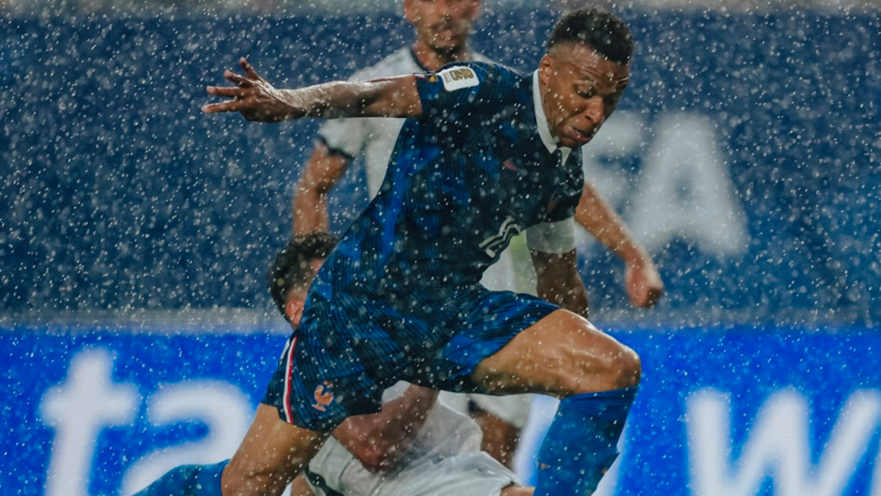 El protocolo de seguridad meteorológica de la FIFA: los motivos de suspensión del Francia - Irak
