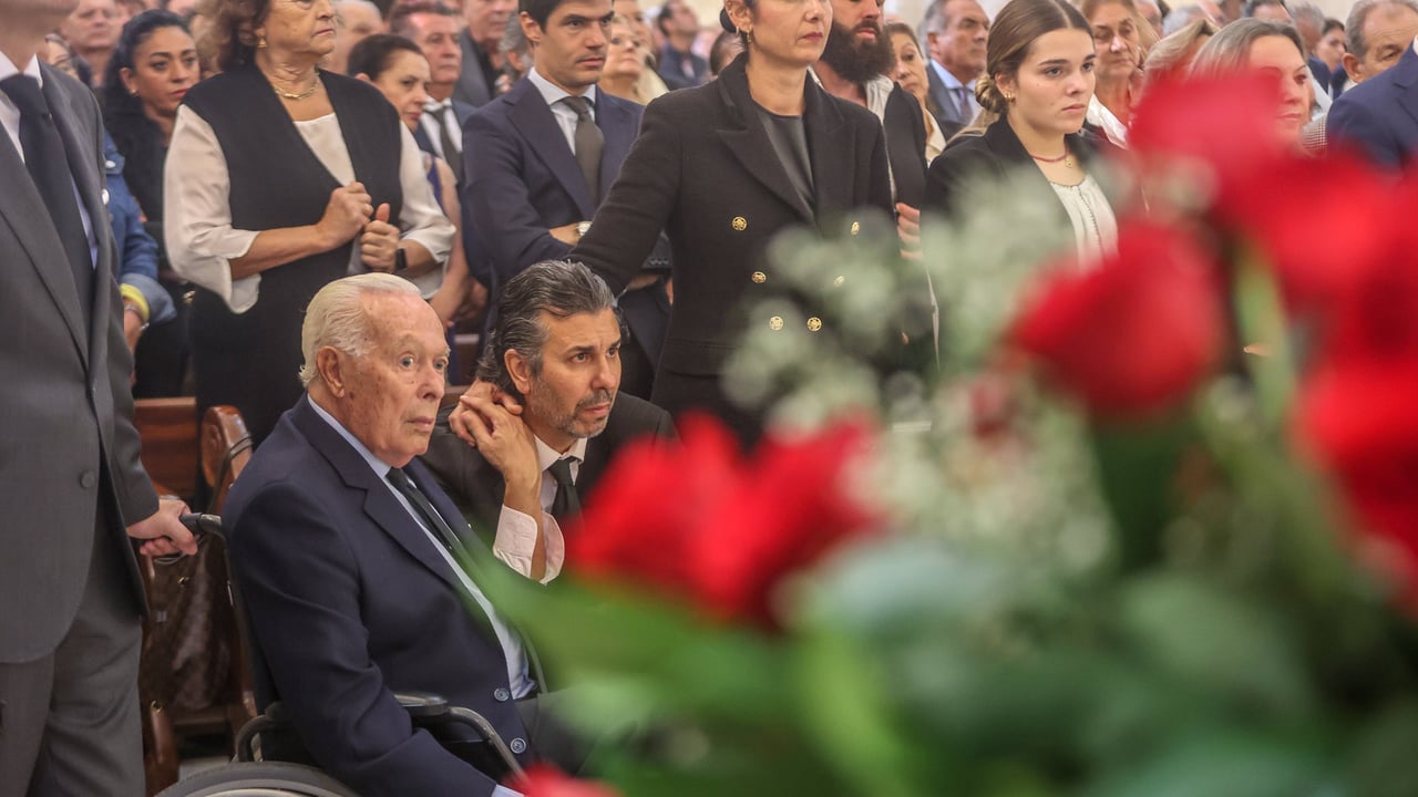 La reflexión de Curro Romero (92 años), torero y bético hasta la médula: “Lo más difícil del mundo es comer despacio cuando se tiene hambre"