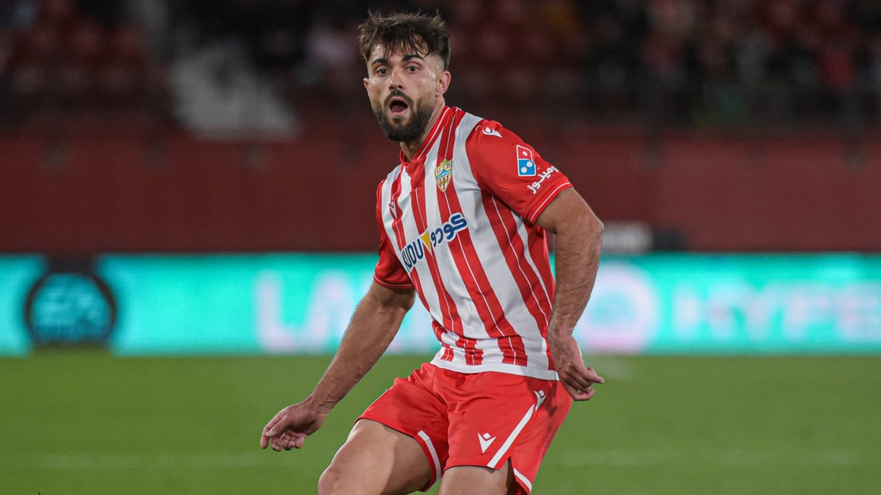 El Mallorca confirma un nuevo fichaje para Luis García: pieza clave del Almería a coste cero
