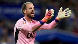 El Real Oviedo se agarra al momento de Aaron Escandell en la recta final de LaLiga