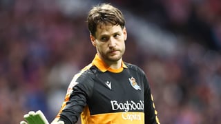 Reunión con los representantes de Remiro para afrontar su fichaje