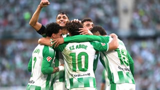 La afición del Betis dicta sentencia: "Este año tenemos un equipo campeón, vamos a ganar la Champions"