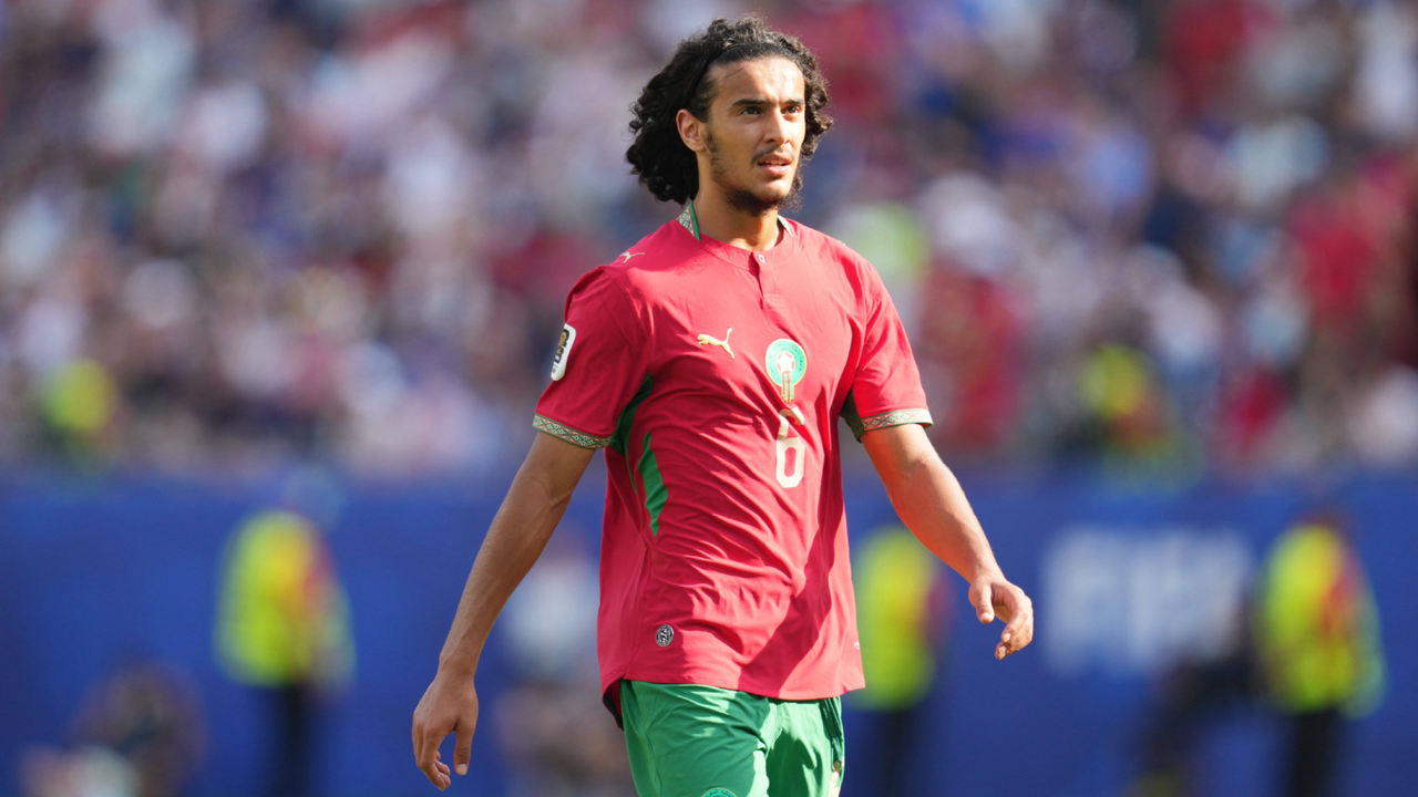 Ayyoub Bouaddi dispara su precio y el Lille aumenta sus exigencias