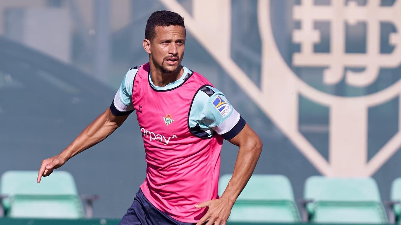 'Volantazo' saudí de Luiz Felipe mientras Planes estrecha el cerco sobre su sustituto