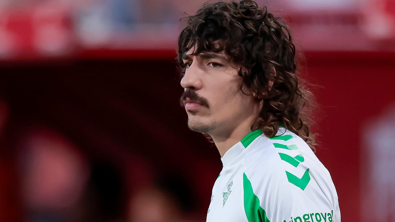 Héctor Bellerín se abre y confiesa que sintió miedo cuando firmó por el Betis: "No sé, algo pasó"
