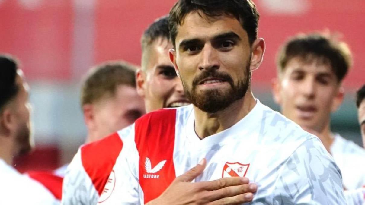 El fichaje estrella del filial del Sevilla, a un paso de irse gratis