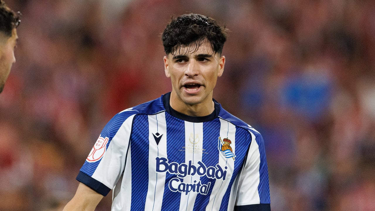 La Real Sociedad despeja las dudas sobre el futuro de Jon Martín: renovado hasta 2032