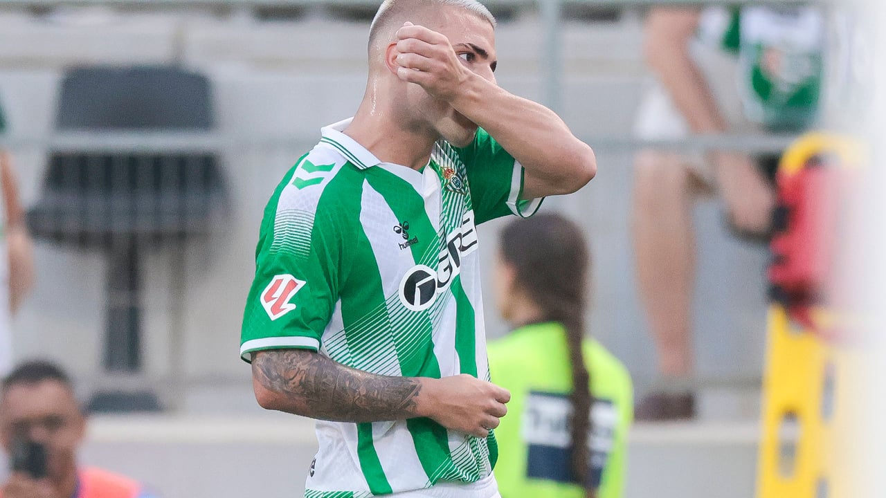 El Hull City entra con fuerza por Pablo García: prevista una oferta al Betis en las próximas horas