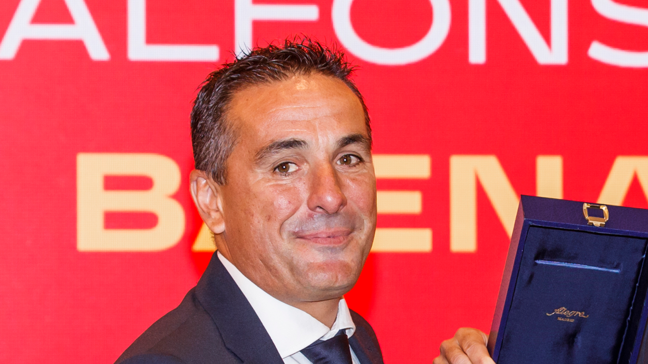 Alfonso Baena Espejo, ex árbitro asistente de Primera división: "Debuté en Primera anulando un gol legal a Iago Aspas y esa noche no dormí"
