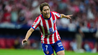 Kang-in Lee y su celebración con José María Giménez