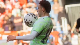 Regalo para el Sevilla con Vargas, premio para Sow y carga en las piernas de Akor Adams 