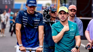 Carlos Sainz responde a Fernando Alonso y defiende a los pilotos de la zona baja de la F1: "Todos tenemos talento"