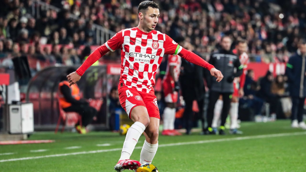 Quieren a Arnau Martínez