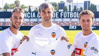El Valencia mueve ficha por su delantero de futuro: contactos para retener a Mario Domínguez 