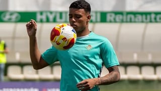 El Betis apuesta por la continuidad de Robson, 'fichaje' para conseguir el ascenso