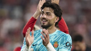 La Real Sociedad no descarta la vía española para reforzar la portería: Leo Román