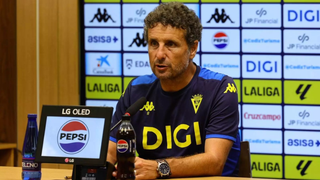 El Cádiz destituye a Imanol Idiakez a cuatro días de empezar LaLiga Hypermotion