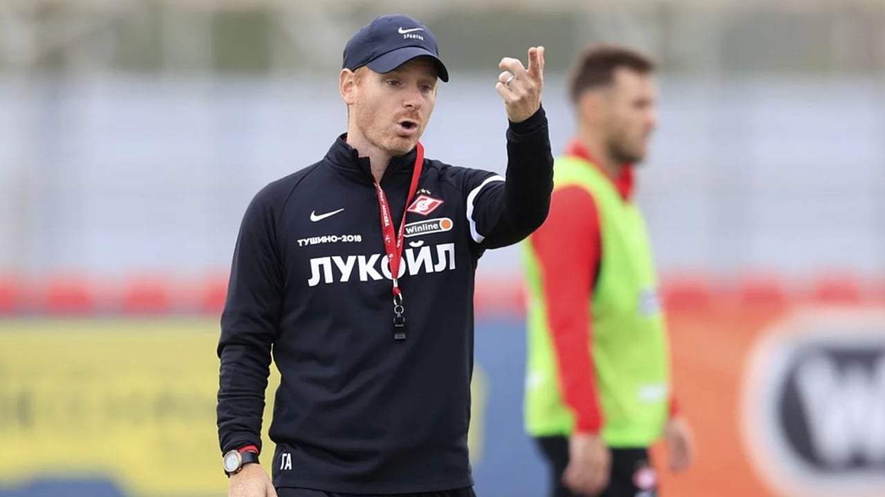 El Granada anuncia el nombre de su nuevo entrenador