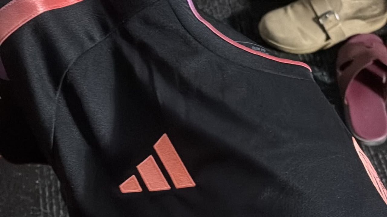 Filtrada la tercera equipación Adidas del Sevilla para la 26/27, la última que queda por desvelarse