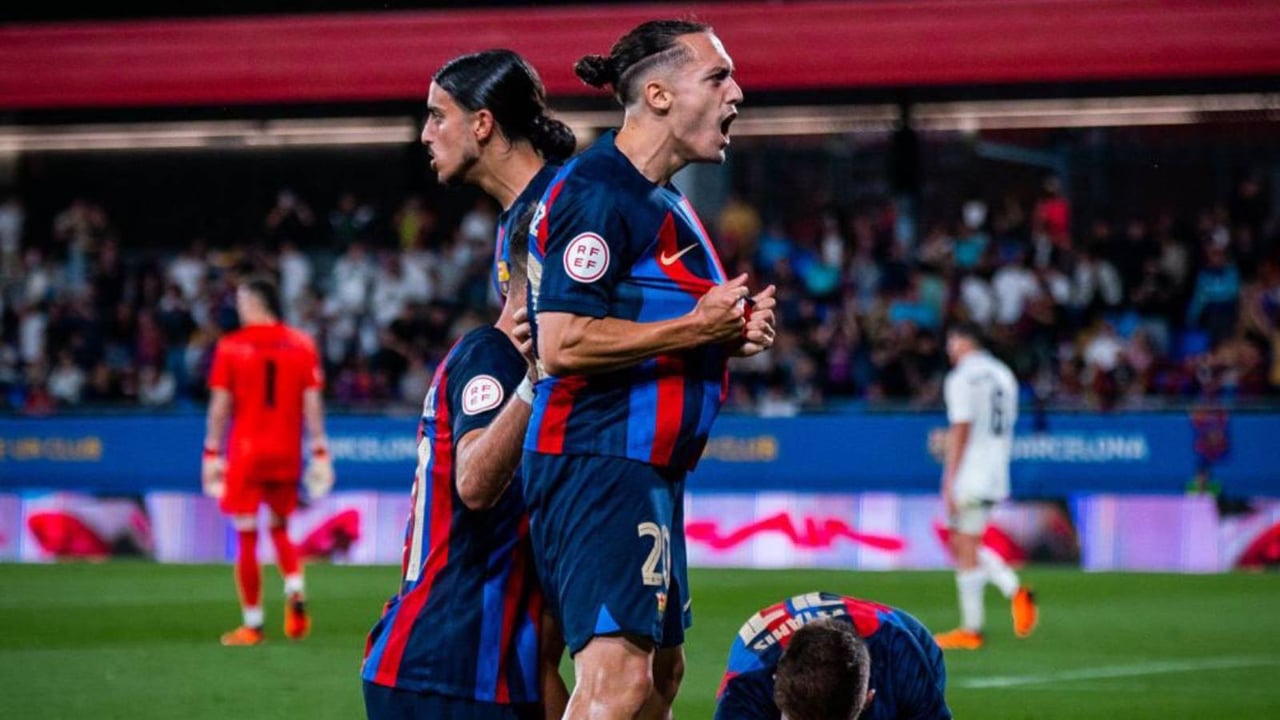 El sevillista Luismi Cruz la lía en el mini 'Clásico' con dos obras de arte