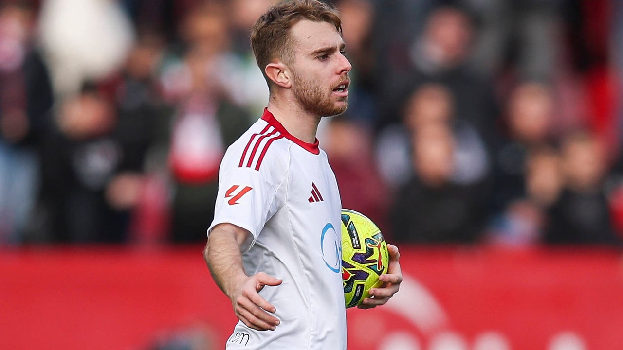 Revés para Peque en el nuevo Sevilla de García Plaza