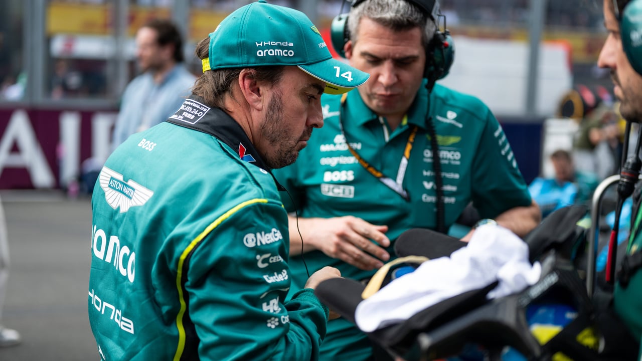 Fernando Alonso se enfrenta a un Aston Martin impredecible en Japón