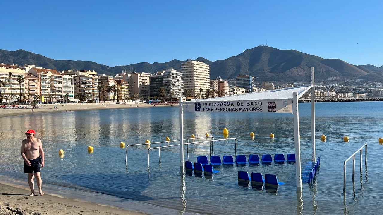 La playa más cómoda para los mayores en Andalucía
