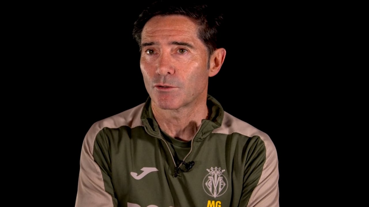 Tributo del Villarreal a Marcelino García Toral: un azulejo conmemorativo