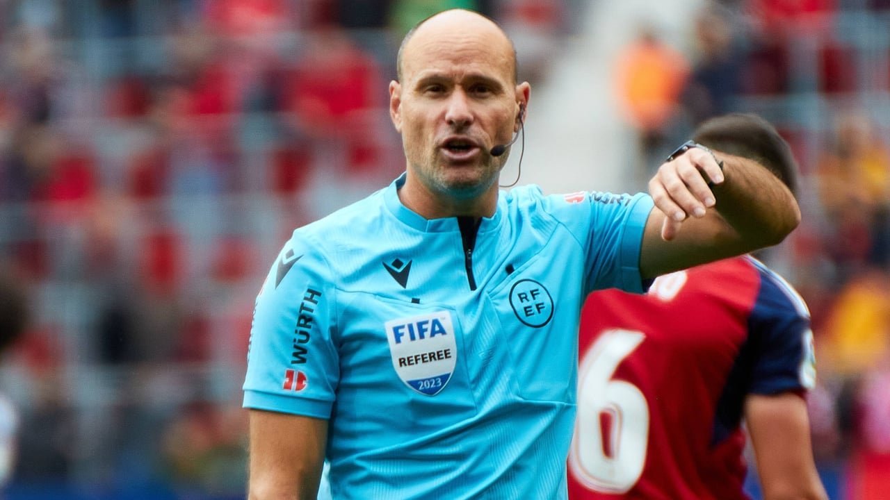 El durísimo ataque de Mateu Lahoz a Gil Manzano por el escándalo del Valencia - Real Madrid