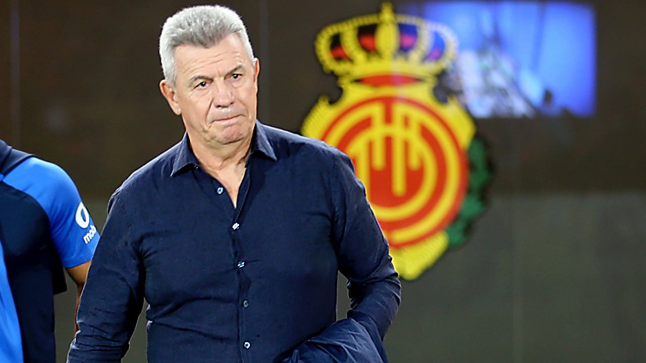 Javier Aguirre renueva con el Mallorca hasta 2024