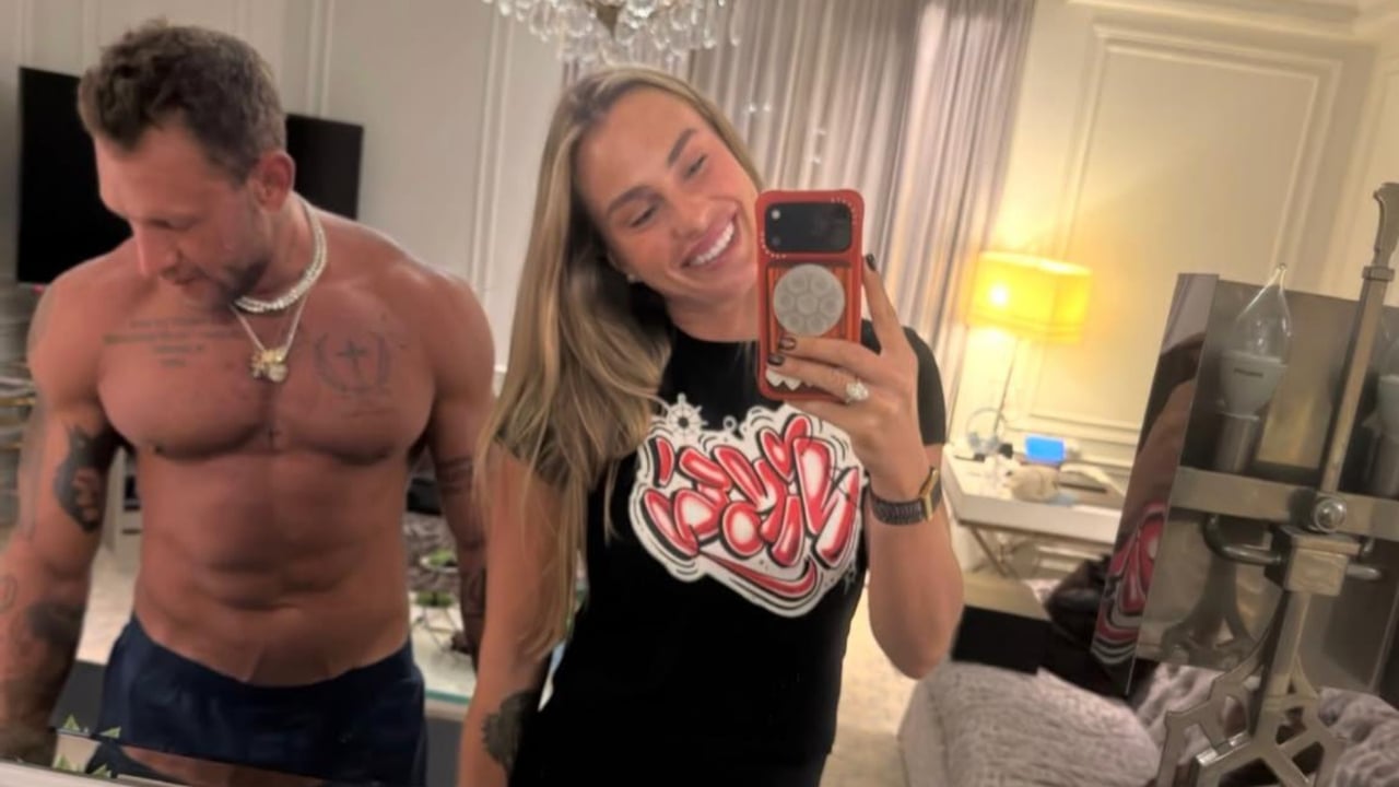 Sabalenka saca sus fotos 'prohibidas' del US Open con beso a Paula Badosa incluido