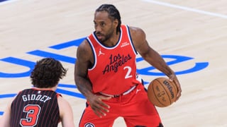 Kawhi Leonard se rebela y Kevin Durant se salva por los pelos