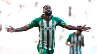 Bakambu ya hace balance antes de decir adiós al Betis: "Es por lo que uno da todo en el campo"