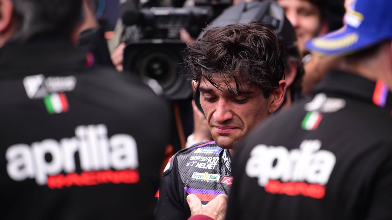 Jorge Martín sufre una fuerte caída y enciende las alarmas del GP de Cataluña