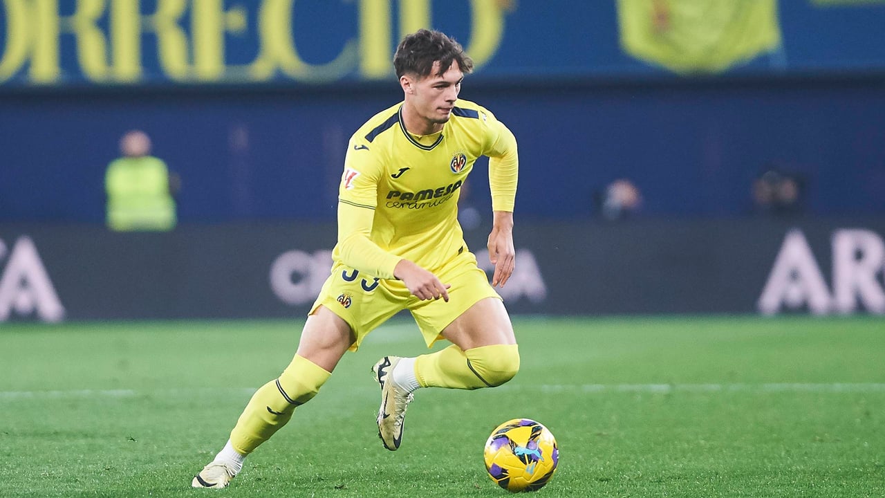 Al acecho por Pau Cabanes