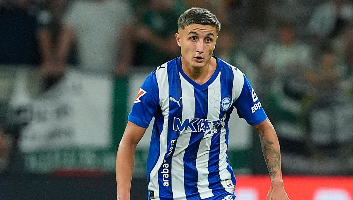 Tenaglia, lanzado tras su renovación: "Quiero jugar Europa con el Alavés"