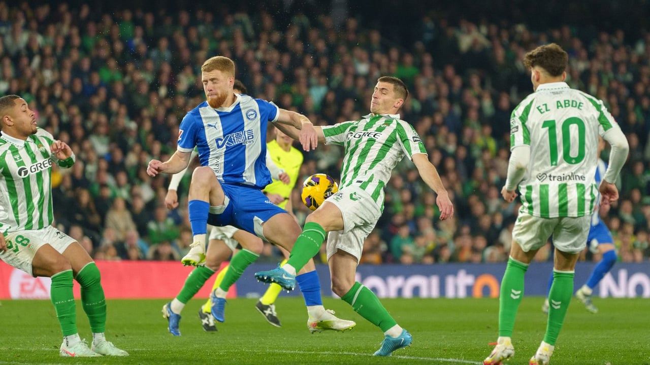 Pellegrini termina el partido sin laterales y se encienden las alarmas para Mallorca