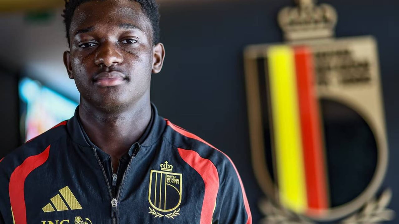 Bisiwu, el fichaje de 8,5 millones de euros que juega en Segunda RFEF: "El Barcelona tiene un plan conmigo"